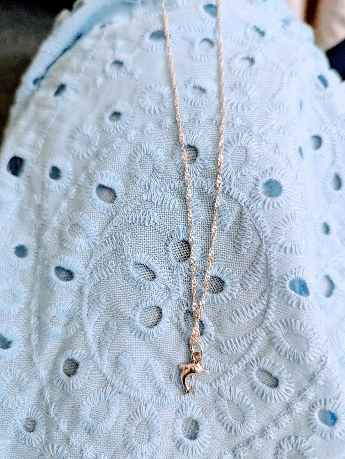 Peruvian Silver 950 gold necklace with a dolphin pendant. Chain is absolutely beautiful.