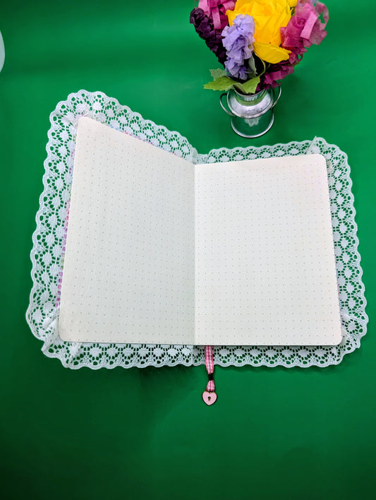 Happy Hearts - Fabric and Lace Journal