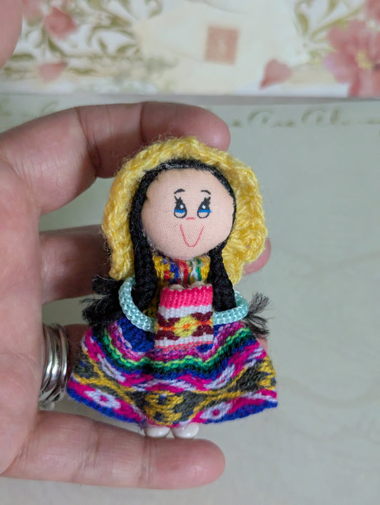 Doll Magnet - Holding a Bag with eggs-Yellow Hat - Made in Peru