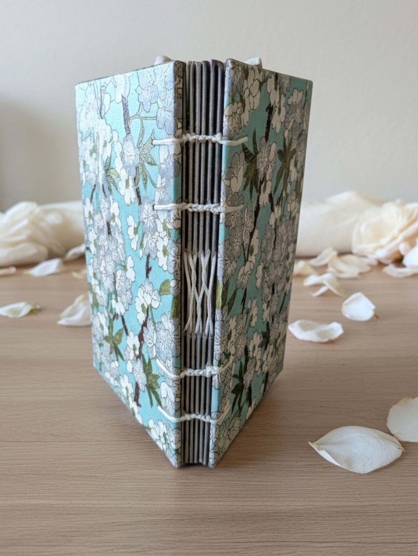 Gray and White Blossoms on turquoise background - Mini Sketchbook - French Stitch