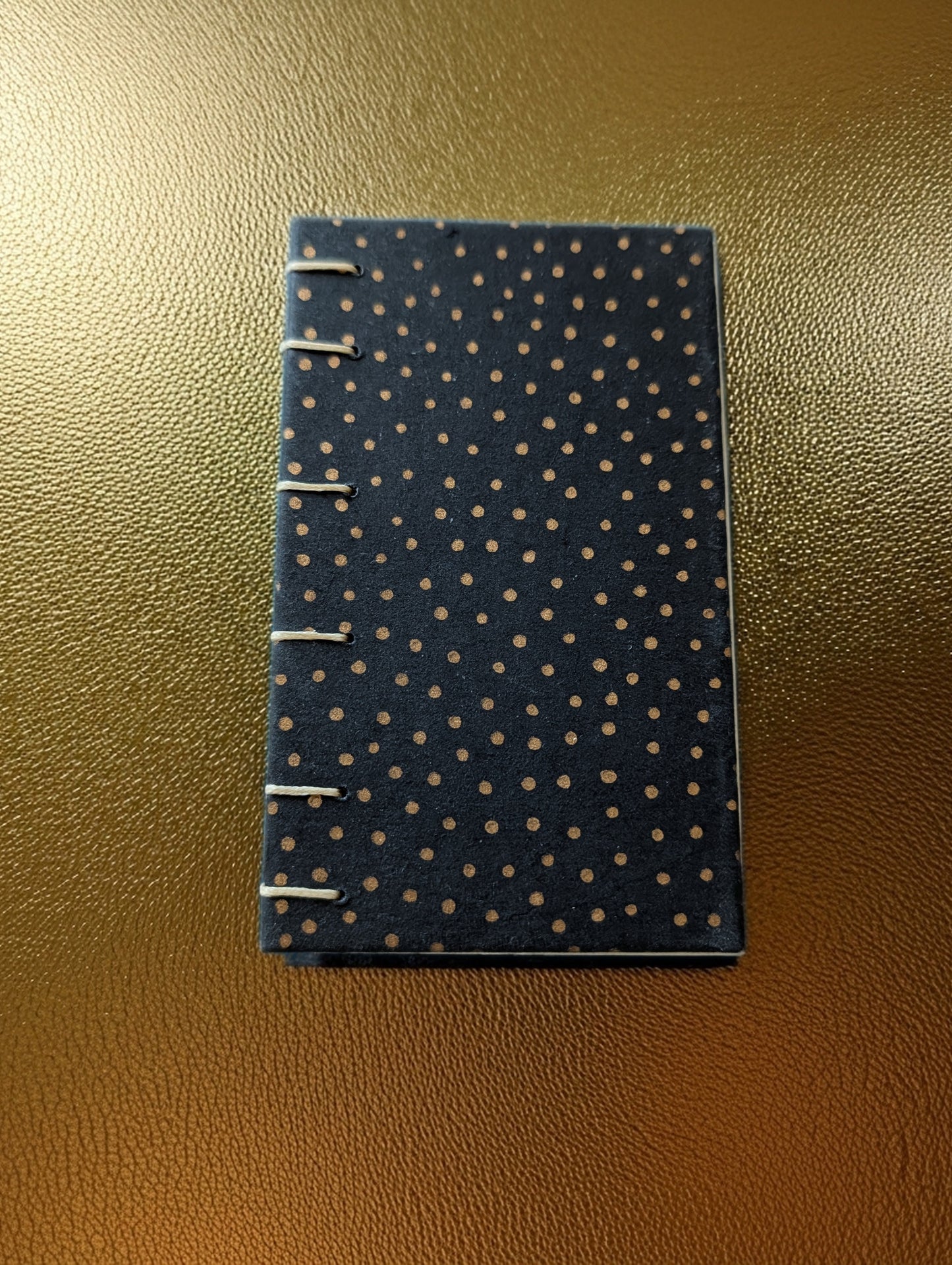 Gold polka dots on black background - Mini Sketchbook - French Stitch