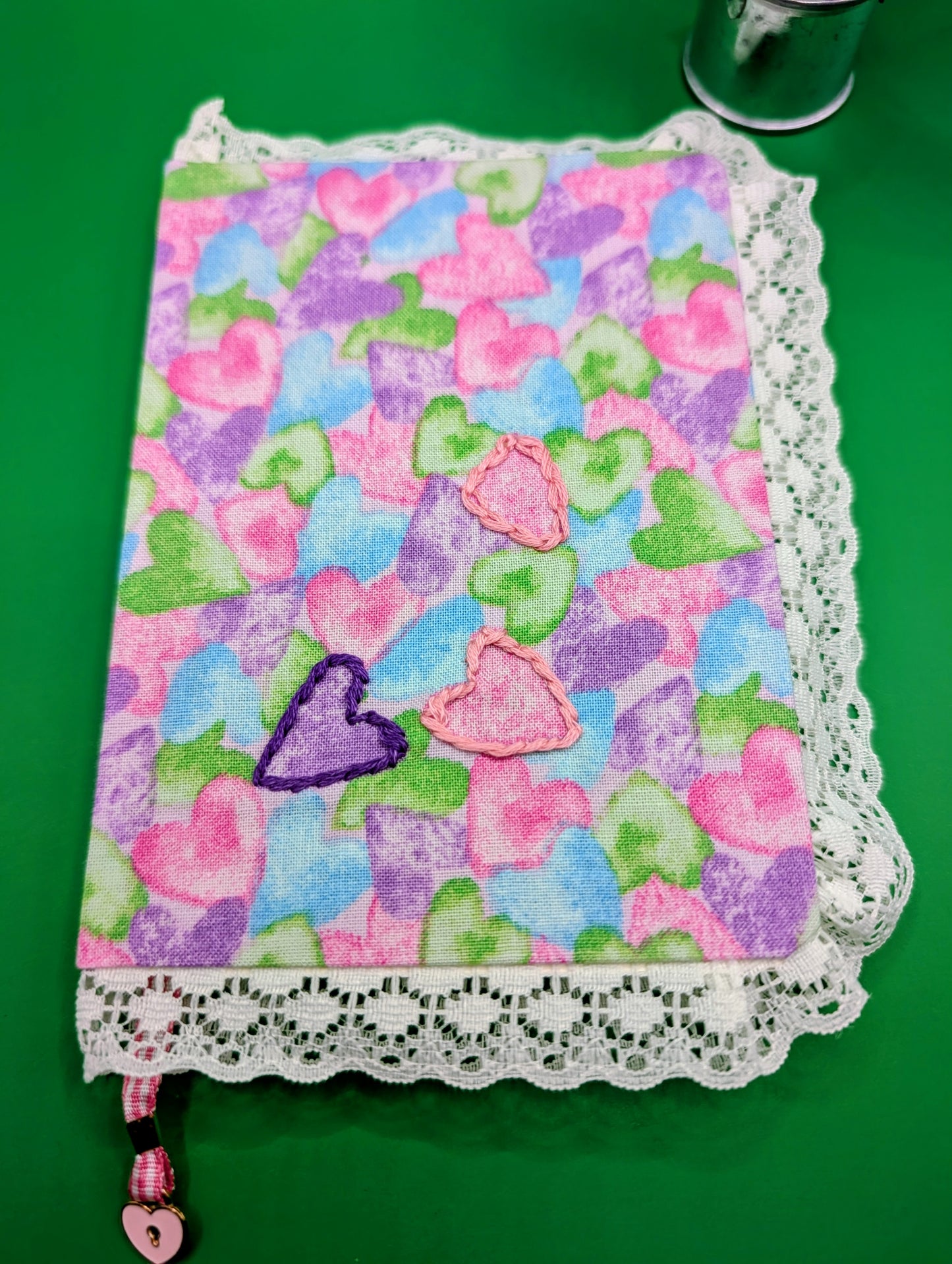 Happy Hearts - Fabric and Lace Journal
