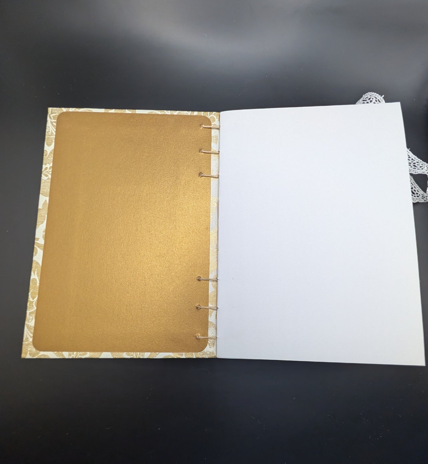 Gold Distressed Flowers Pattern - Coptic Binding Sketch Book