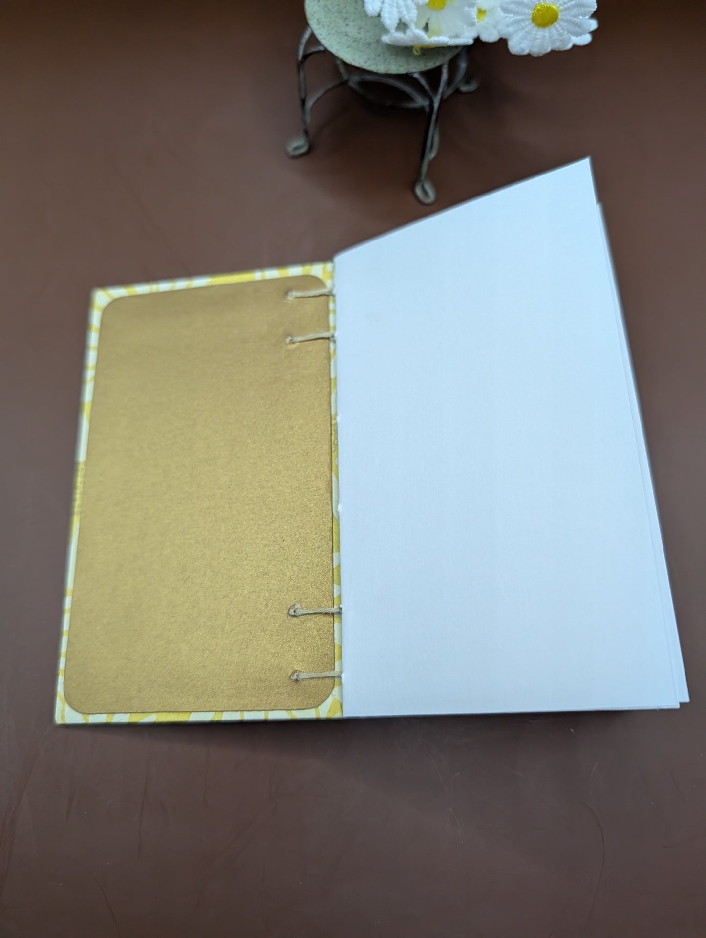 Daisies on Yellow Background with Gold Accented Print - Mini Sketchbook - French Stitch