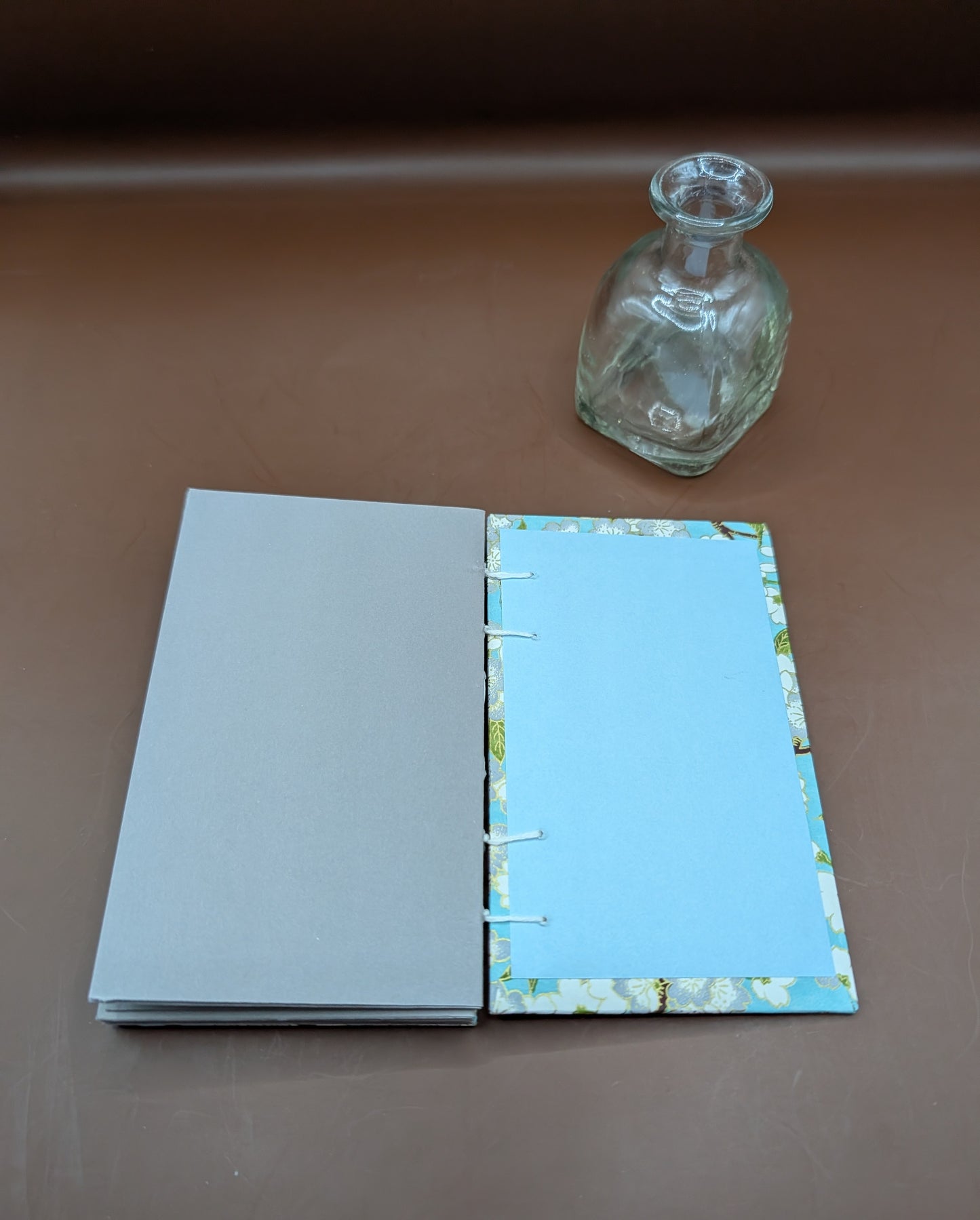 Gray and White Blossoms on turquoise background - Mini Sketchbook - French Stitch
