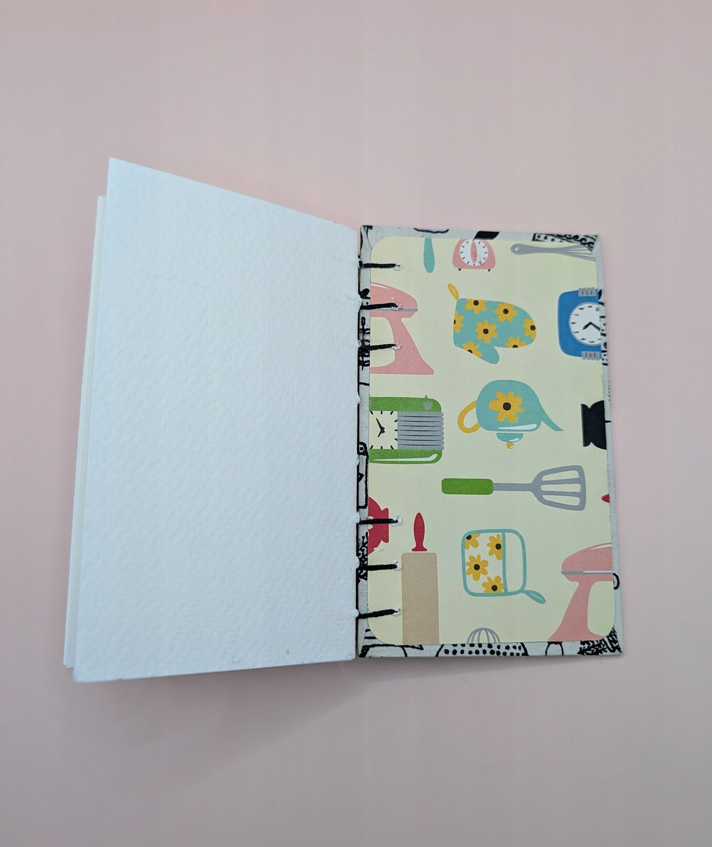Utensils Print with a cute veggies image - Mini Sketchbook - French Stitch